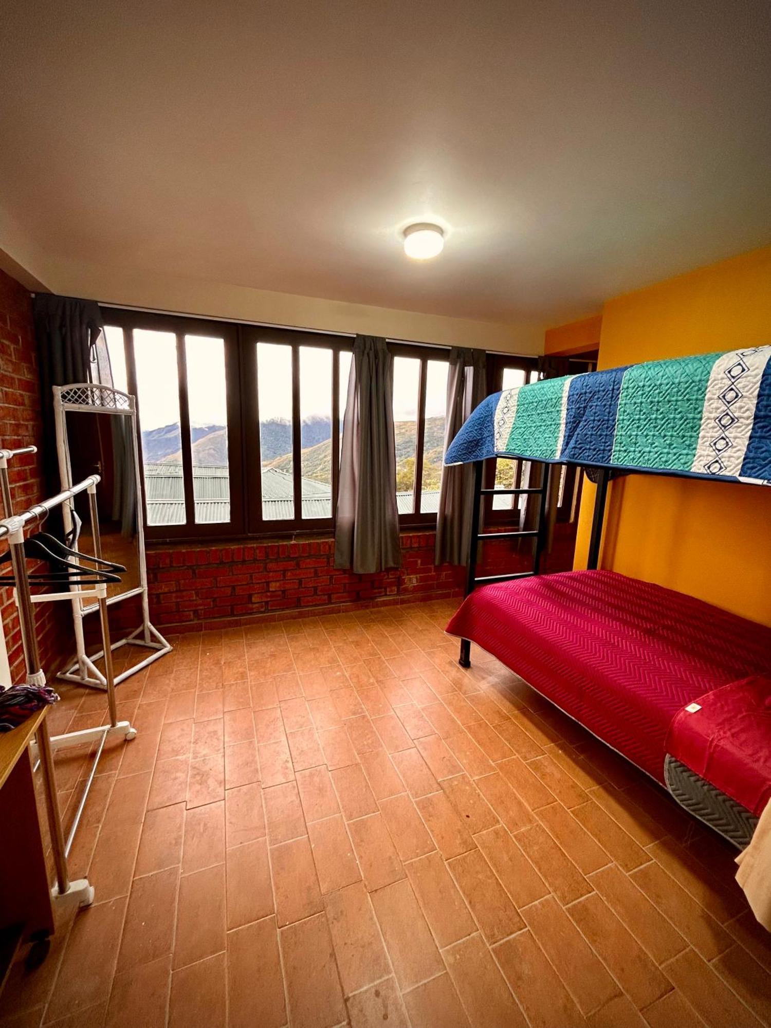 Villa Camila Hostel Coroico Exterior foto