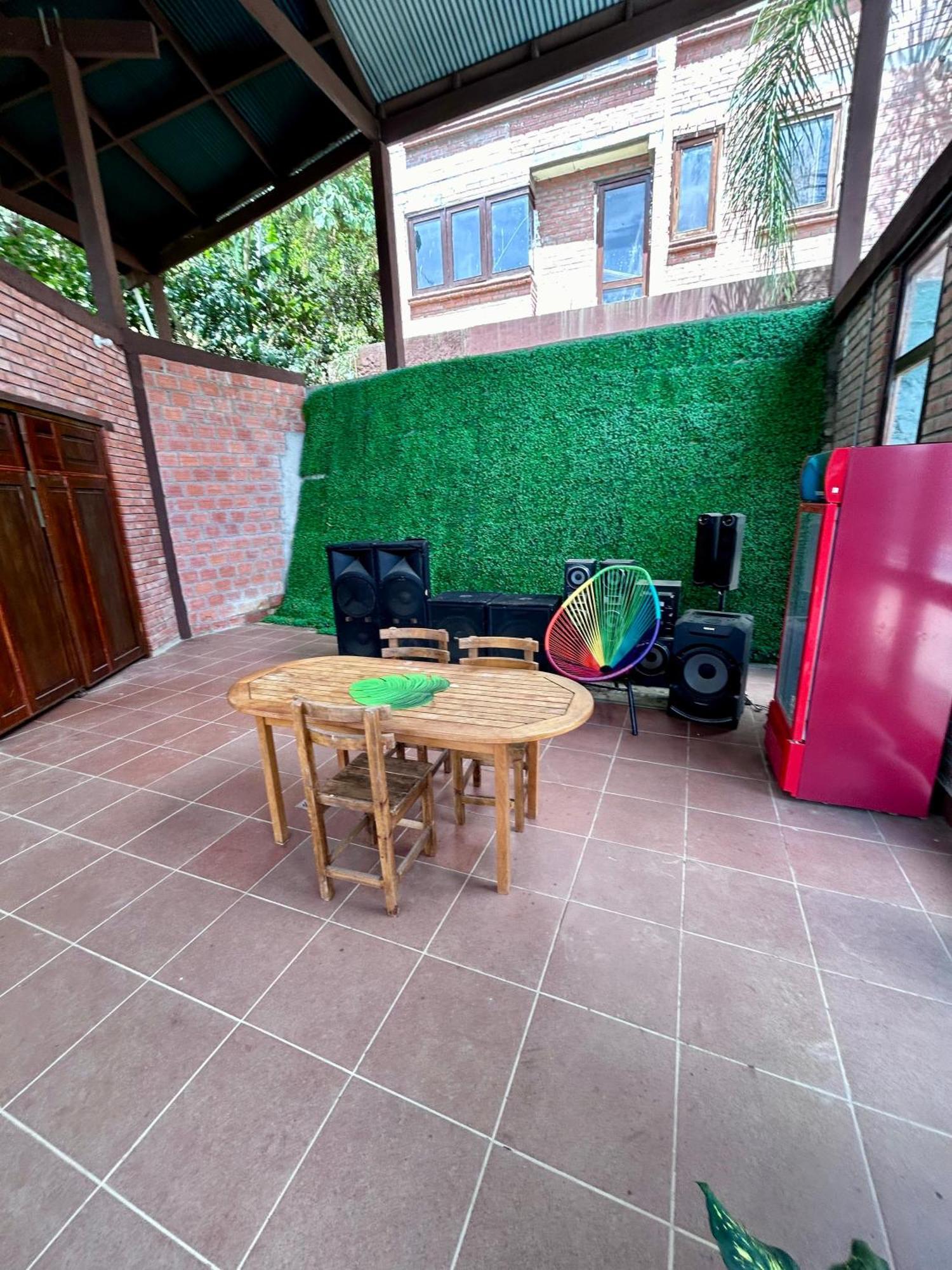 Villa Camila Hostel Coroico Exterior foto